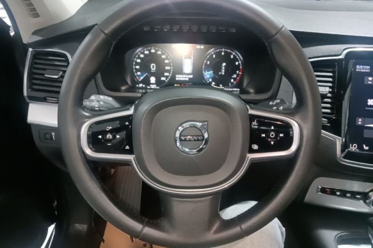 Used Volvo XC90 2017 T6 Zhiyi Edition 5-seater Steering Wheel