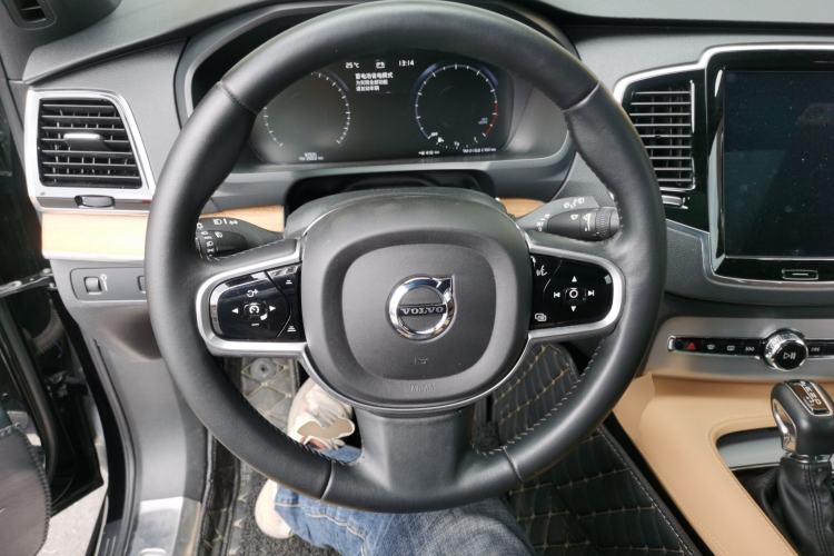 Used Volvo XC90 2017 T6 Zhiyi Edition 5-seater Steering Wheel