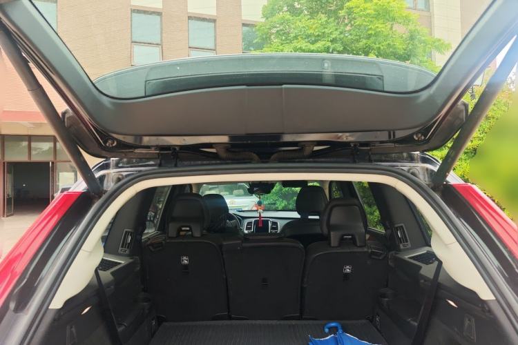 Used Volvo XC90 2017 T6 Prestige 7-Seater Trunk