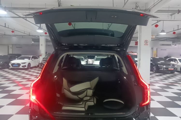 Used Volvo XC90 2017 T6 Zhiyi Edition 5-seater Trunk