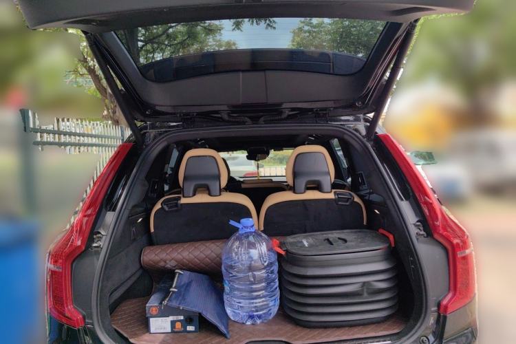 Used Volvo XC90 2017 T6 Zhiya Edition 7-seater Trunk