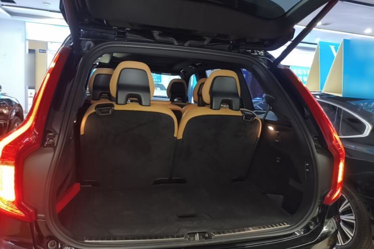 Used Volvo XC90 2017 T6 Zhiya Edition 7-seater Trunk