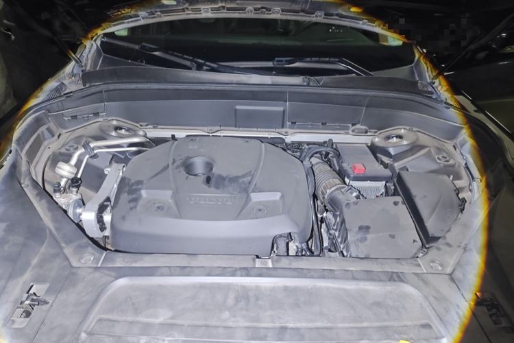 Used Volvo XC90 2017 T6 Zhiya Edition 7-seater Engine Bay