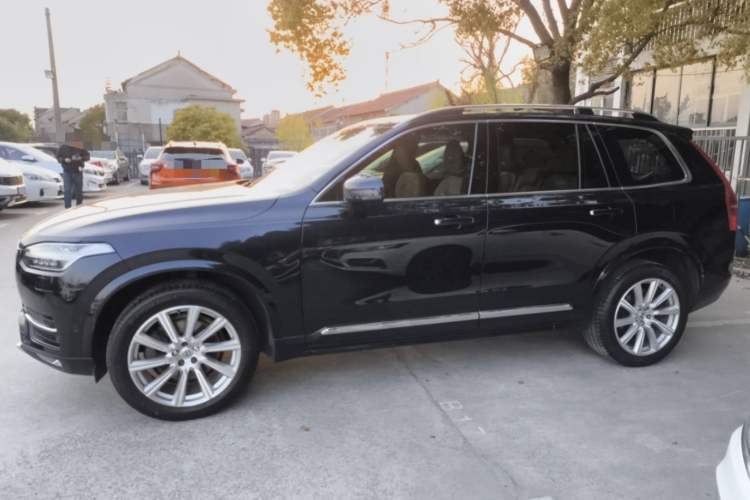 Used Volvo XC90 2017 T6 Zhiya Edition 7-seater Exterior 3