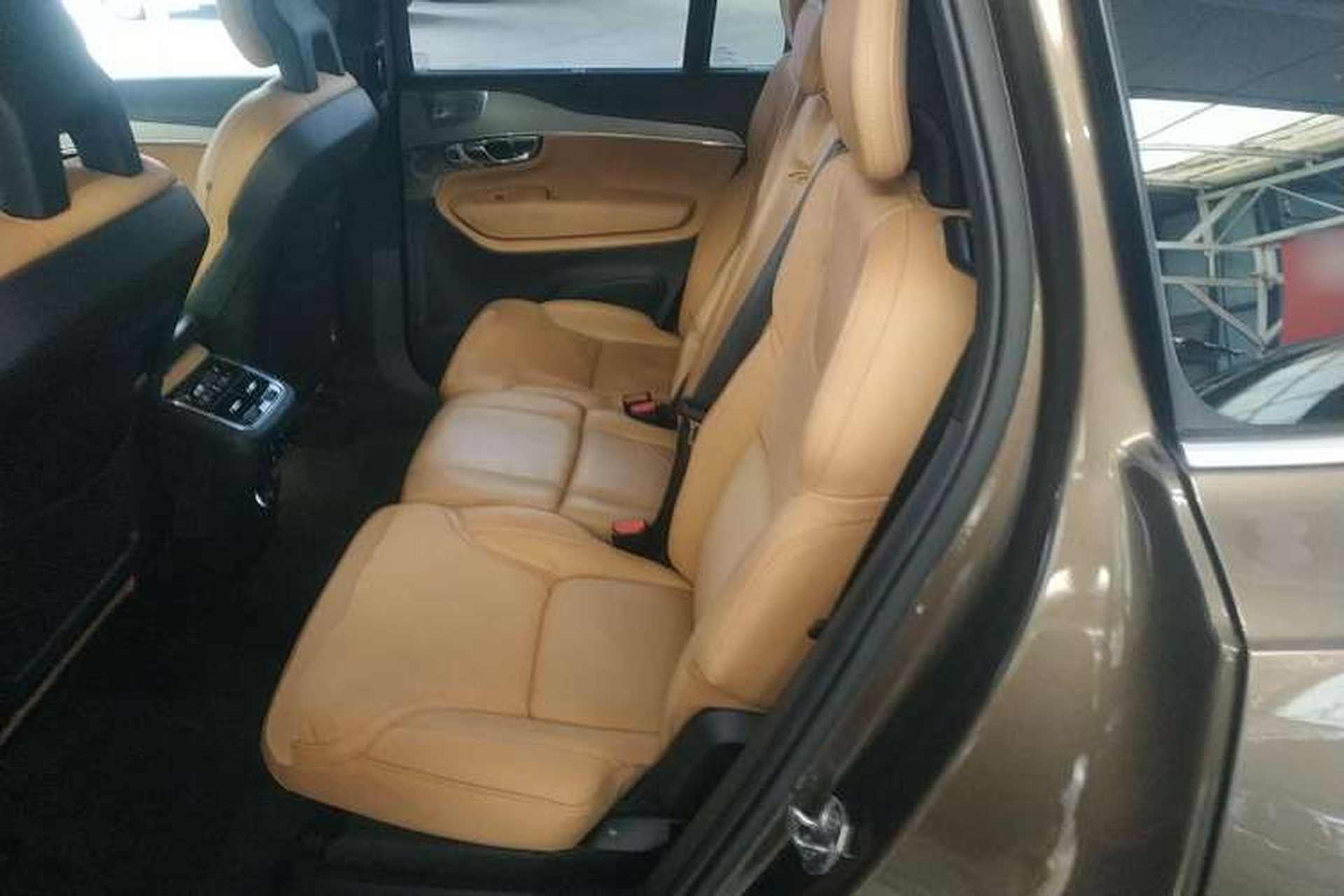 Used Volvo XC90 2017 T6 Prestige 7-Seater Left Rear Seat