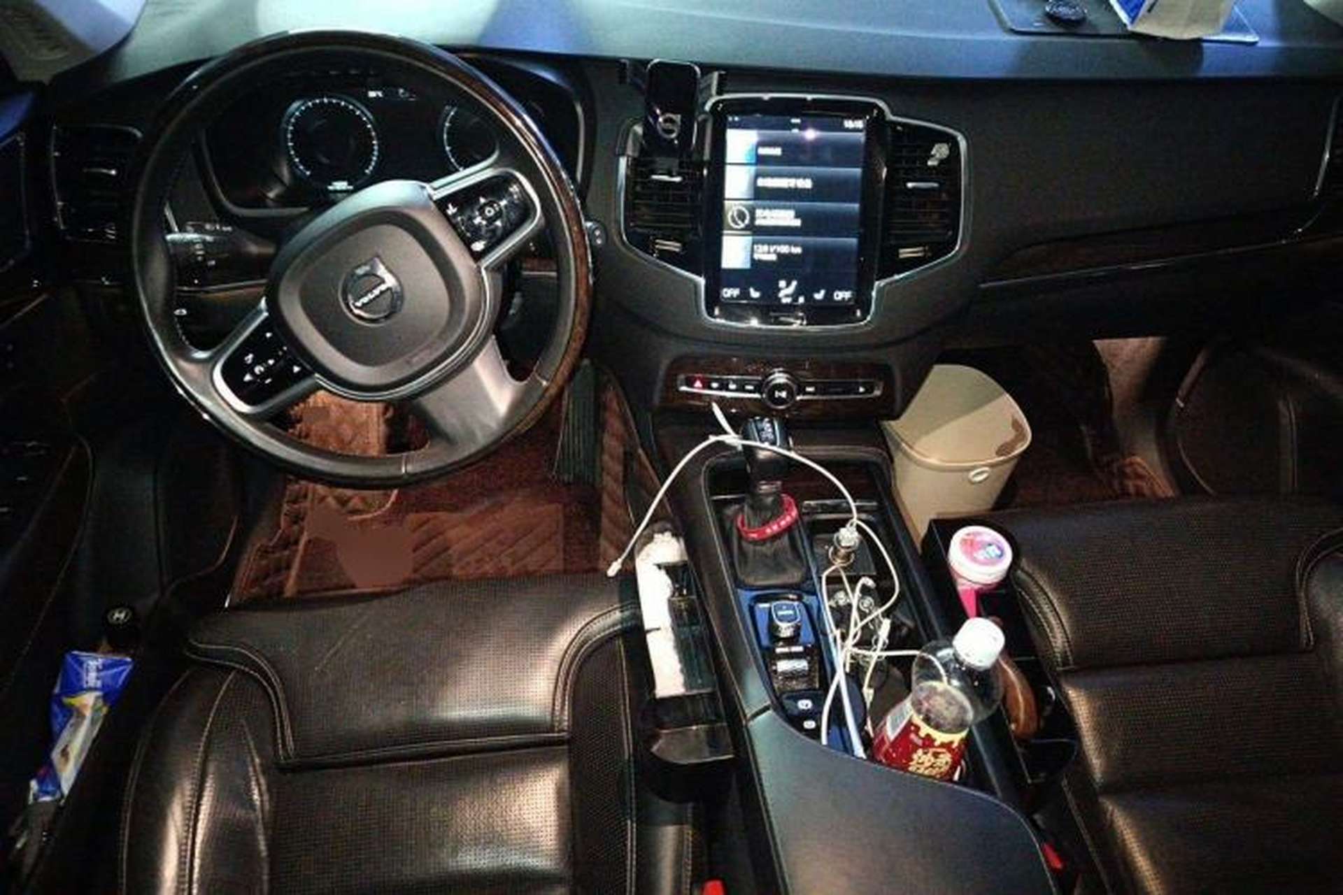 Used Volvo XC90 2017 T6 Zhiya Edition 5-seater Center Console
