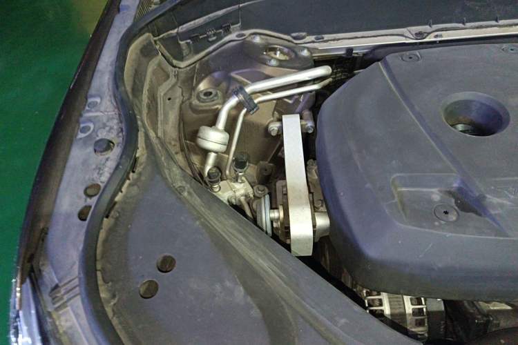 Used Volvo XC90 2017 T6 Zhiya Edition 5-seater Engine Bay Right