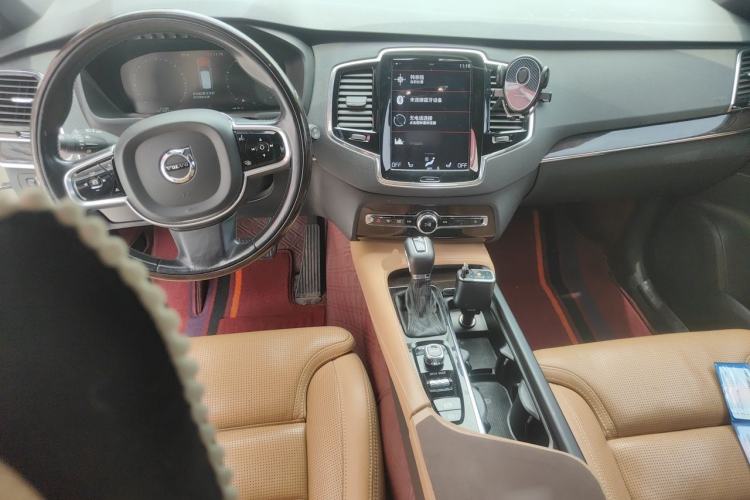 Used Volvo XC90 2017 T6 Zhiyi Edition 7-seater Center Console