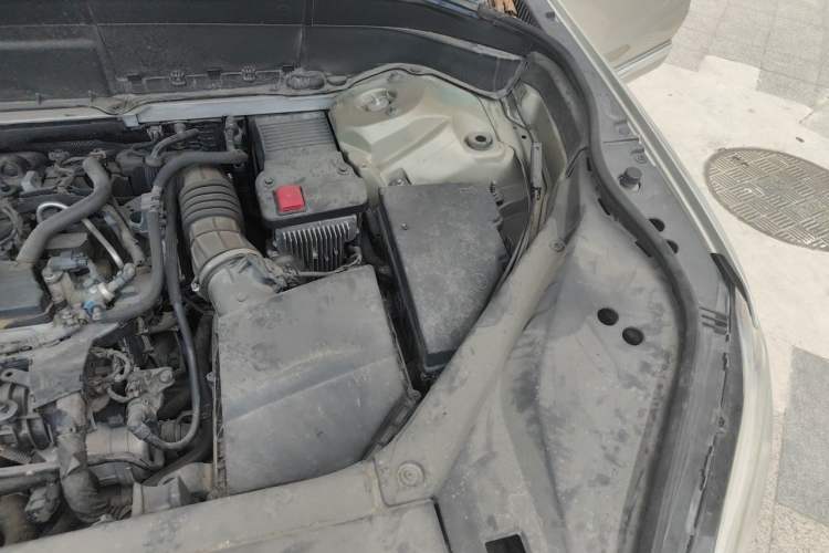 Used Volvo XC90 2017 T6 Zhiyi Edition 7-seater Engine Bay Left