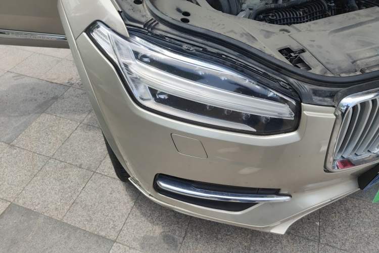 Used Volvo XC90 2017 T6 Zhiyi Edition 7-seater Right Front Headlight