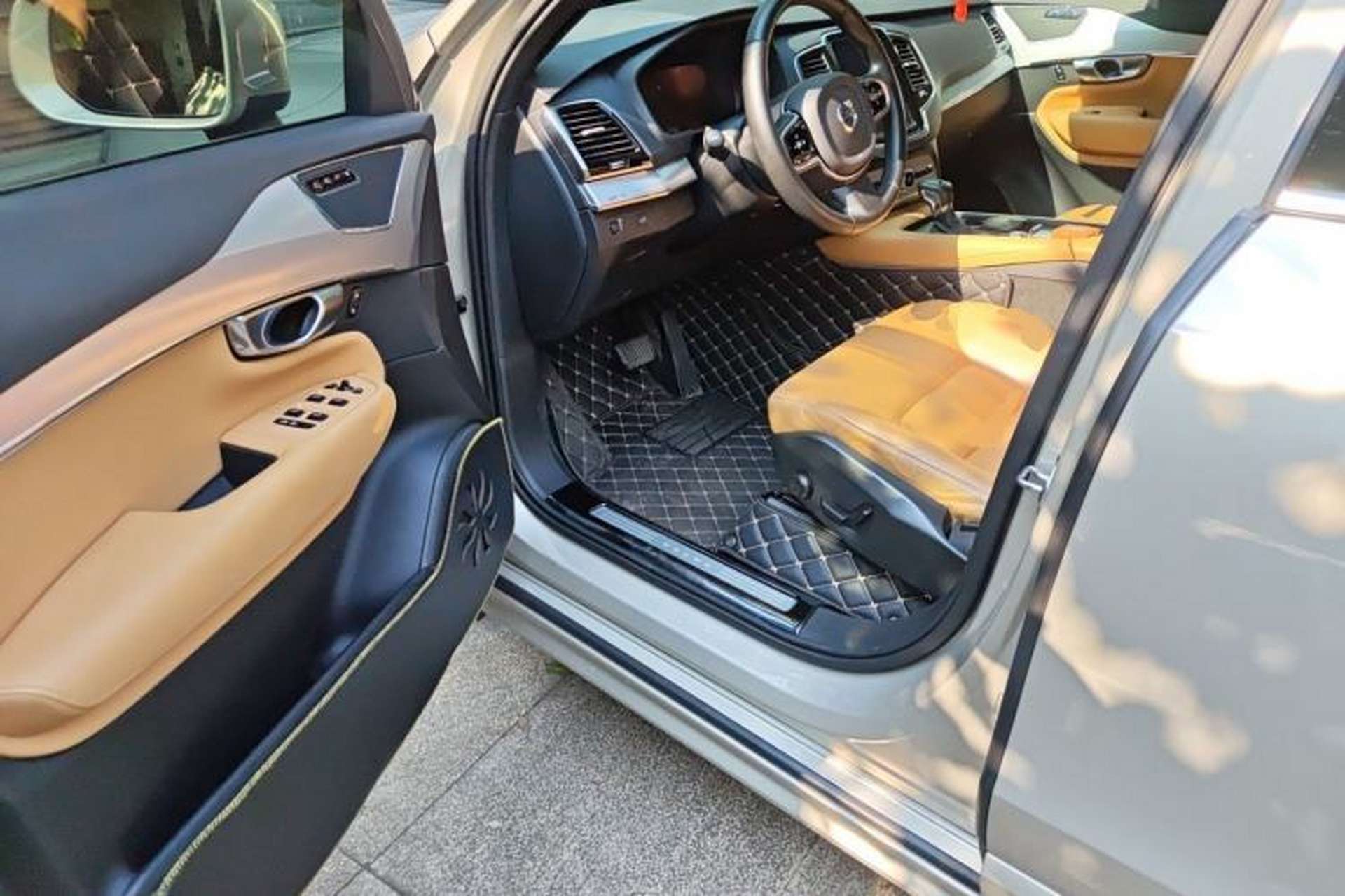 Used Volvo XC90 2017 T6 Zhiyi Edition 5-seater Driver Seat
