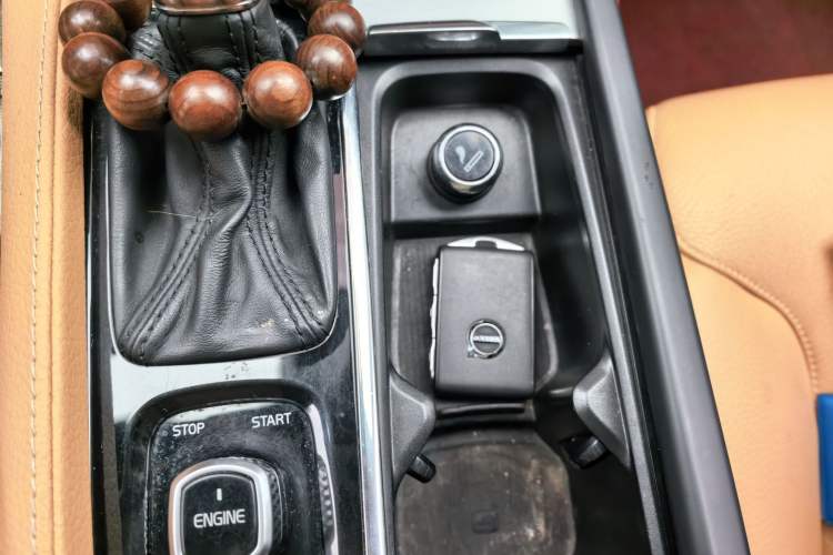 Used Volvo XC90 2017 T6 Zhiyi Edition 5-seater Vehicle Key