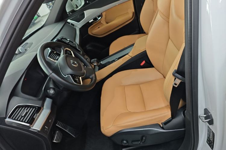 Used Volvo XC90 2017 T6 Zhiyi Edition 7-seater Left Front Seat