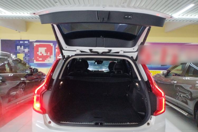 Used Volvo XC90 2017 T6 Zhiya Edition 5-seater Trunk