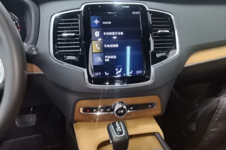 Used Volvo XC90 2018 T6 Zhiya Edition 7-seater Audio And AC Panel