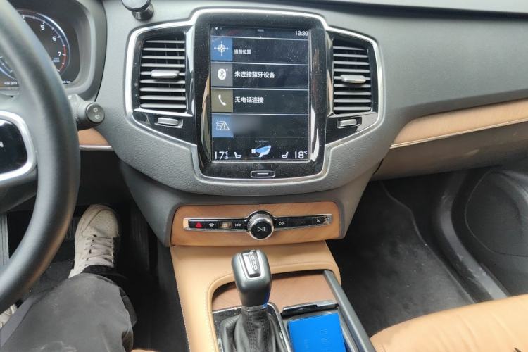 Used Volvo XC90 2018 T6 Zhiya Edition 7-seater Audio And AC Panel