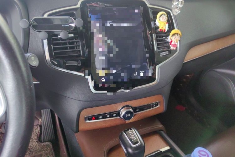 Used Volvo XC90 2018 T6 Zhiya Edition 7-seater Audio And AC Panel