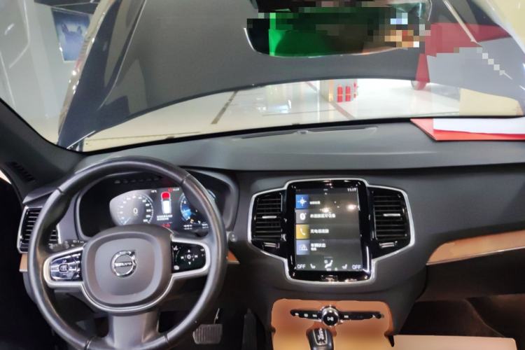 Used Volvo XC90 2018 T6 Zhiyi Edition 7-Seater Center Console
