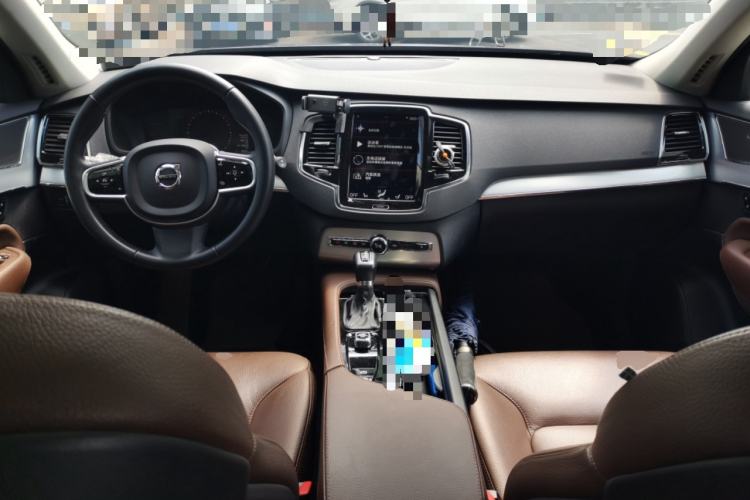 Used Volvo XC90 2018 T5 Zhiyi Edition 5-seater Center Console