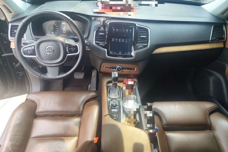 Used Volvo XC90 2018 T6 Zhiya Edition 7-seater Center Console