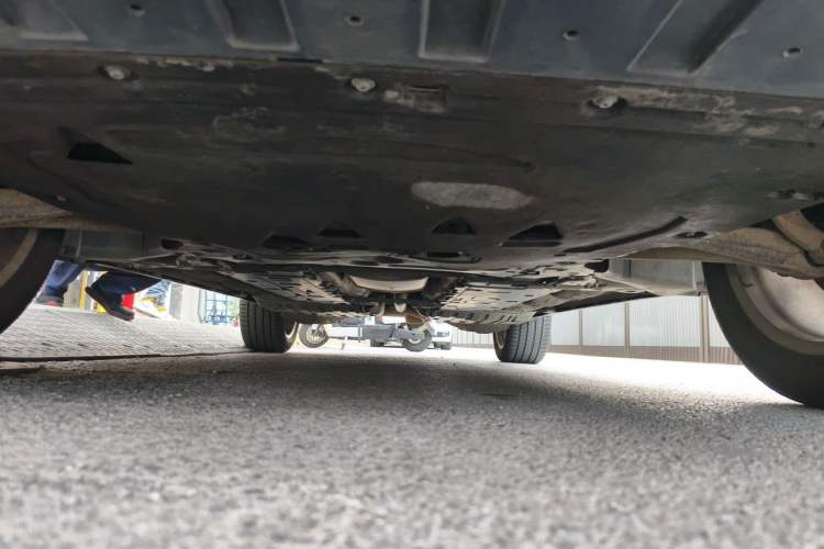 Used Volvo XC90  Chassis Front