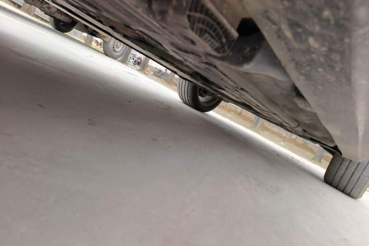 Used Volvo XC90 2018 T6 Prestige 7-Seater Chassis Rear Right