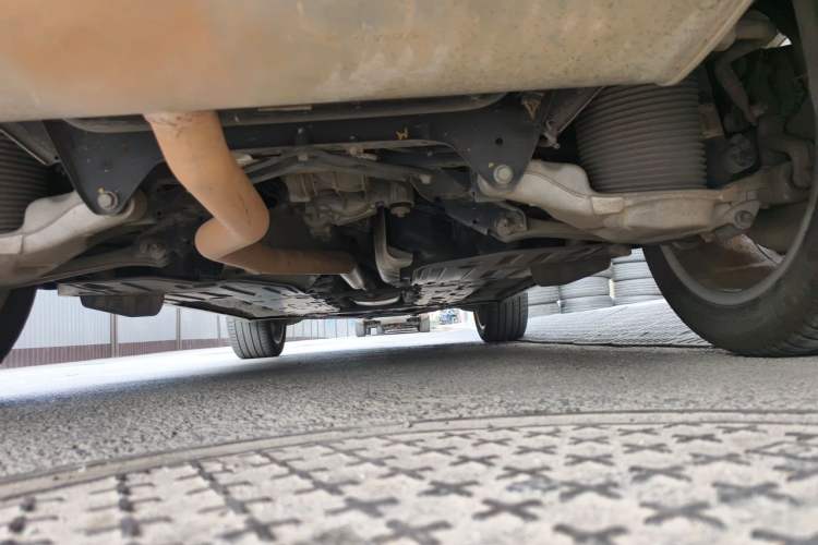 Used Volvo XC90  Chassis Rear