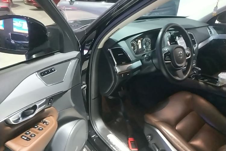Used Volvo XC90 2018 T6 Zhiyi Edition 7-Seater Driver Seat