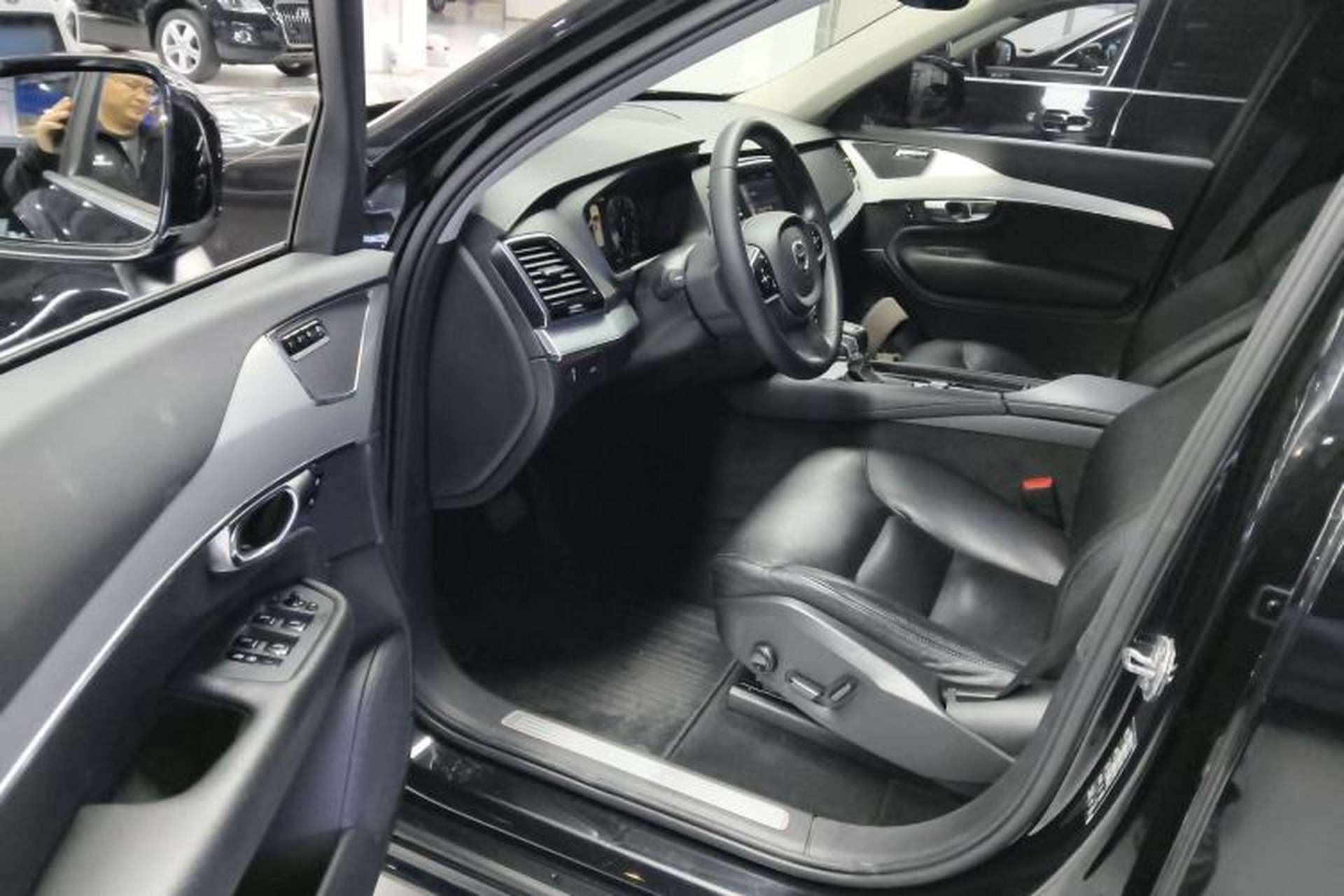 Used Volvo XC90 2018 T6 Zhiyi Edition 7-Seater Driver Seat