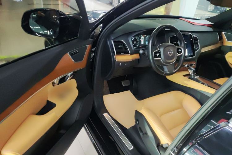 Used Volvo XC90 2018 T6 Zhiyi Edition 7-Seater Driver Seat