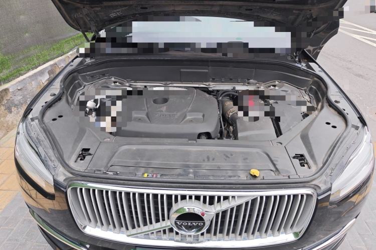 Used Volvo XC90 2018 T6 Prestige 7-Seater Engine Bay