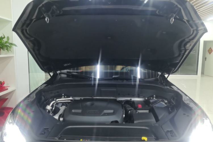 Used Volvo XC90 2018 T6 Zhiya Edition 7-seater Engine Bay
