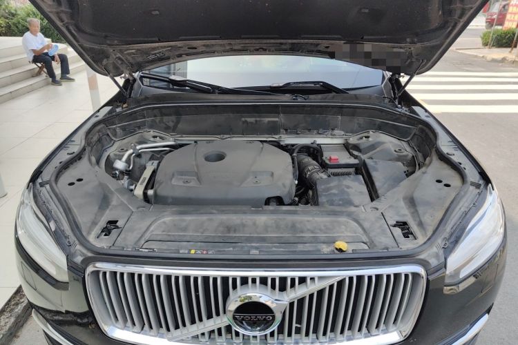Used Volvo XC90 2018 T6 Zhiya Edition 7-seater Engine Bay