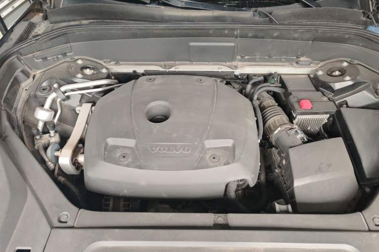 Used Volvo XC90 2018 T6 Zhiya Edition 7-seater Engine Bay