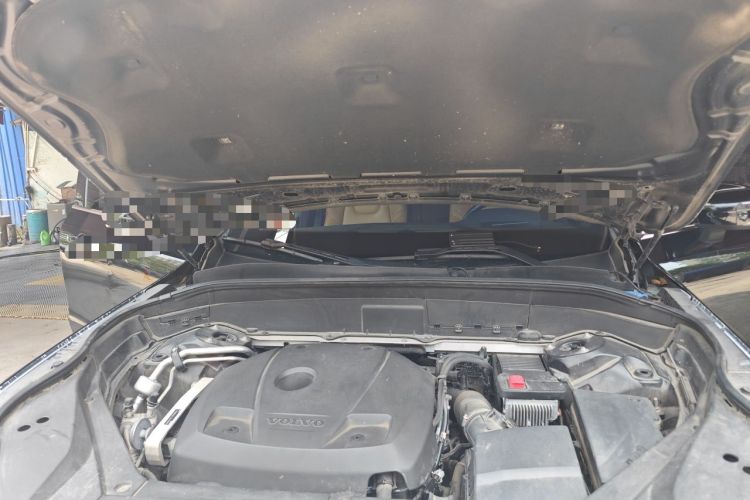 Used Volvo XC90 2018 T6 Zhiya Edition 7-seater Engine Bay
