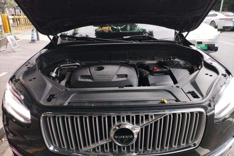 Used Volvo XC90 2018 T6 Zhiya Edition 7-seater Engine Bay