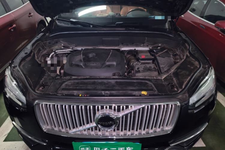 Used Volvo XC90 2018 T6 Zhiyi Edition 7-Seater Engine Bay