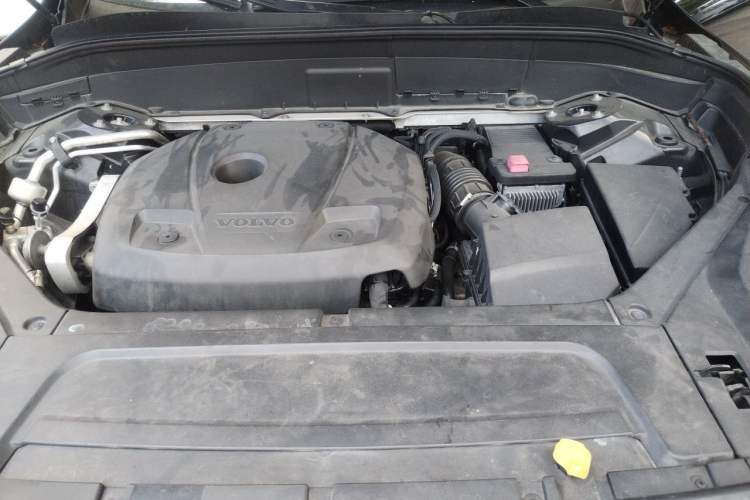 Used Volvo XC90 2018 T6 Zhiya Edition 7-seater Engine Bay