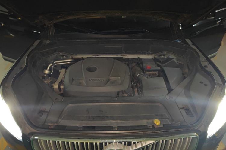 Used Volvo XC90 2018 T6 Zhiya Edition 7-seater Engine Bay