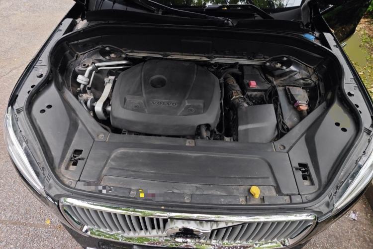 Used Volvo XC90 2018 T6 Zhiya Edition 7-seater Engine Bay