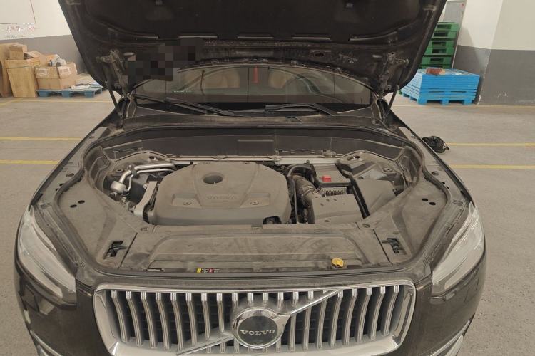 Used Volvo XC90 2018 T6 Zhiya Edition 7-seater Engine Bay
