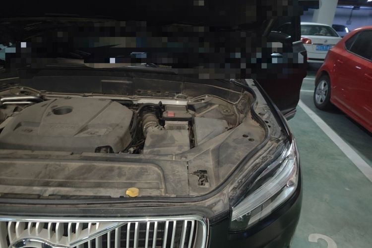 Used Volvo XC90 2018 T6 Zhiyi Edition 7-Seater Engine Bay Left