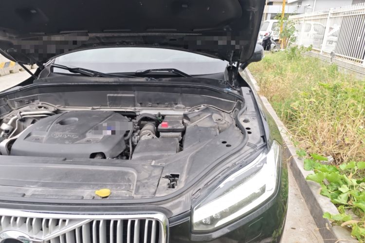 Used Volvo XC90 2018 T6 Zhiya Edition 7-seater Engine Bay Left
