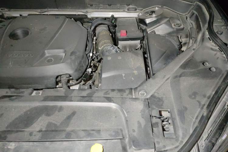 Used Volvo XC90 2018 T6 Zhiyi Edition 5-seater Engine Bay Left