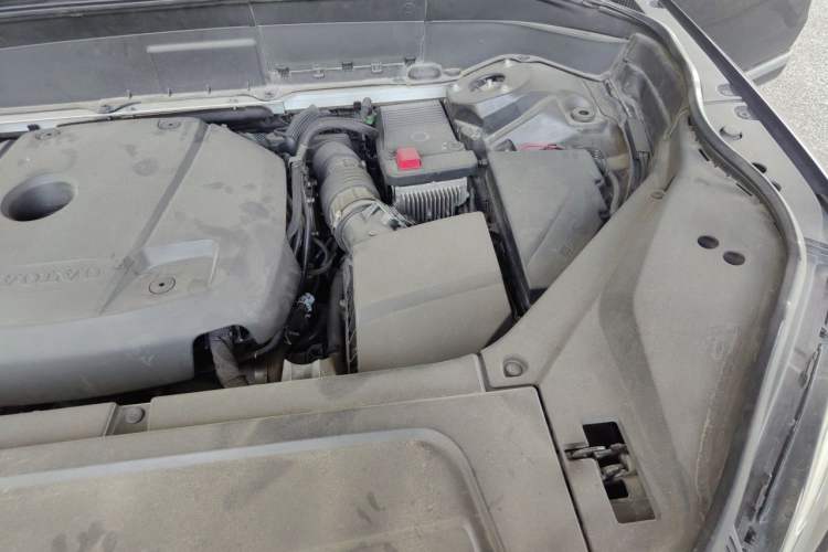 Used Volvo XC90 2018 T6 Zhiya Edition 7-seater Engine Bay Left