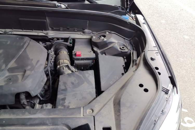 Used Volvo XC90 2018 T6 Zhiya Edition 7-seater Engine Bay Left