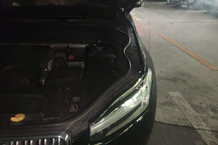 Used Volvo XC90 2018 T6 Prestige 7-Seater Engine Bay Left