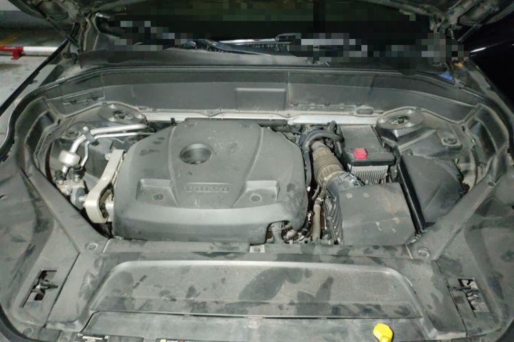 Used Volvo XC90 2018 T6 Zhiyi Edition 5-seater Engine Bay