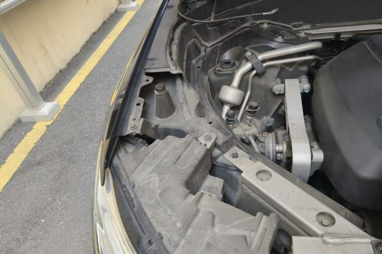 Used Volvo XC90 2018 T6 Zhiyi Edition 7-Seater Engine Bay Right