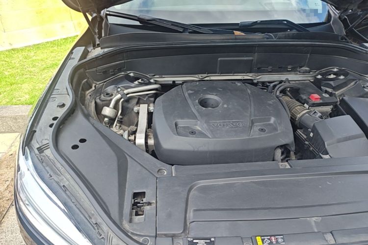 Used Volvo XC90 2018 T6 Zhiya Edition 7-seater Engine Bay Right